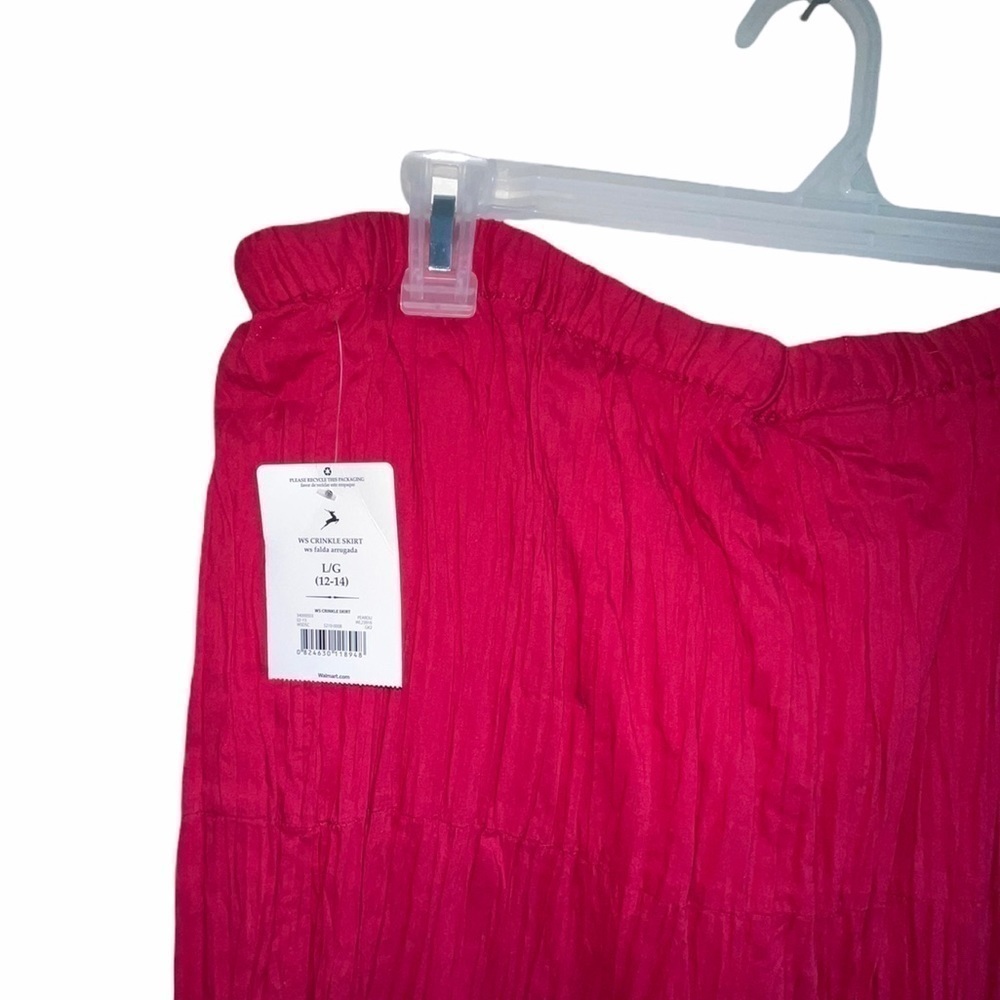 NWT-White Stag Crinkle Burgundy Skirt. Size Large 12-14 - Picture 6 of 8